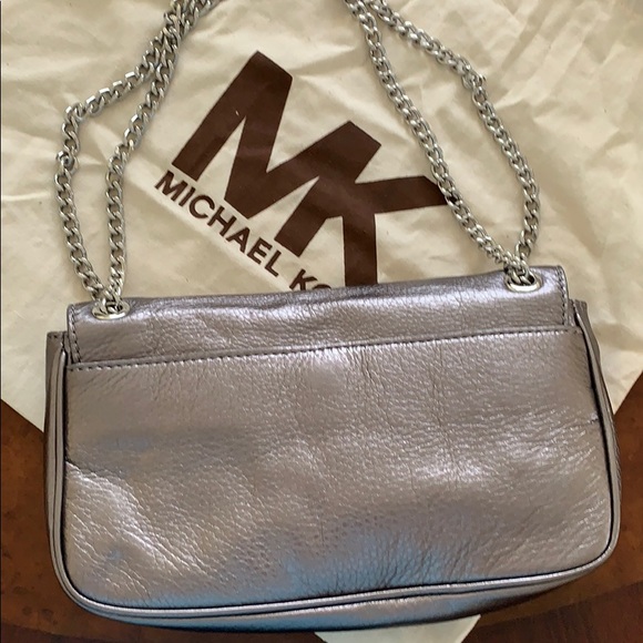 Michael Kors bag - Picture 3 of 3